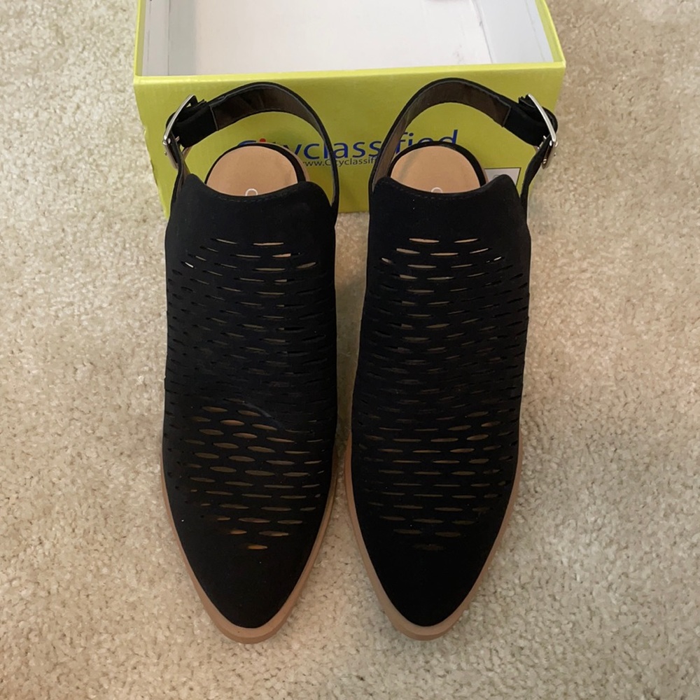 City classified booties! Brand new!